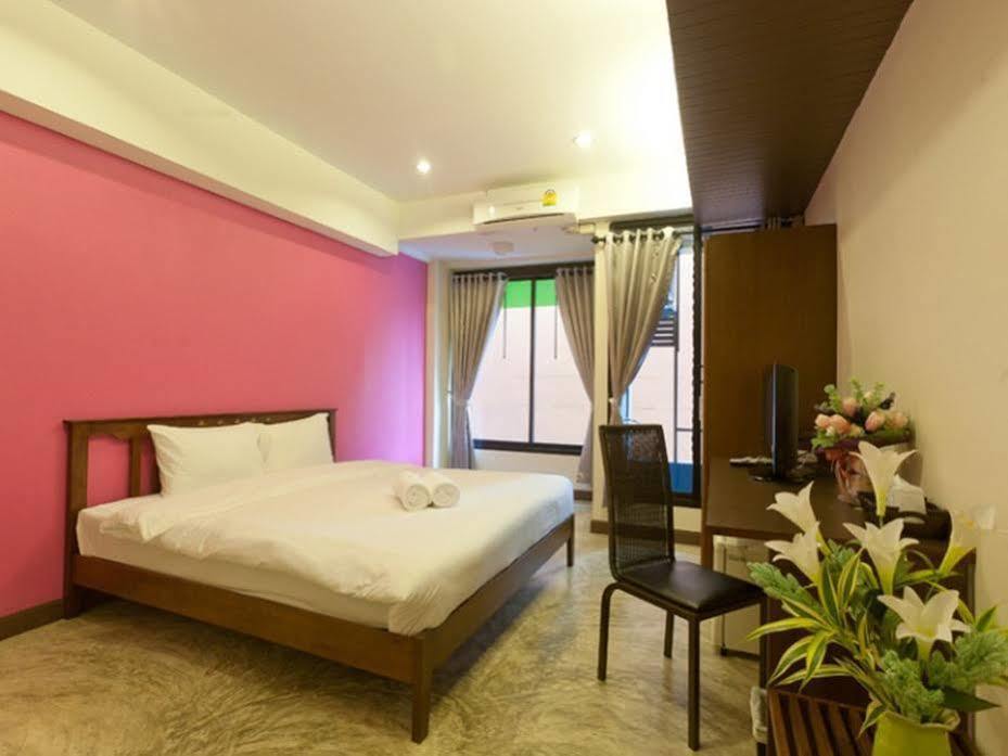 Oyo 233 Sunshine House Hotel Chiang Mai Luaran gambar