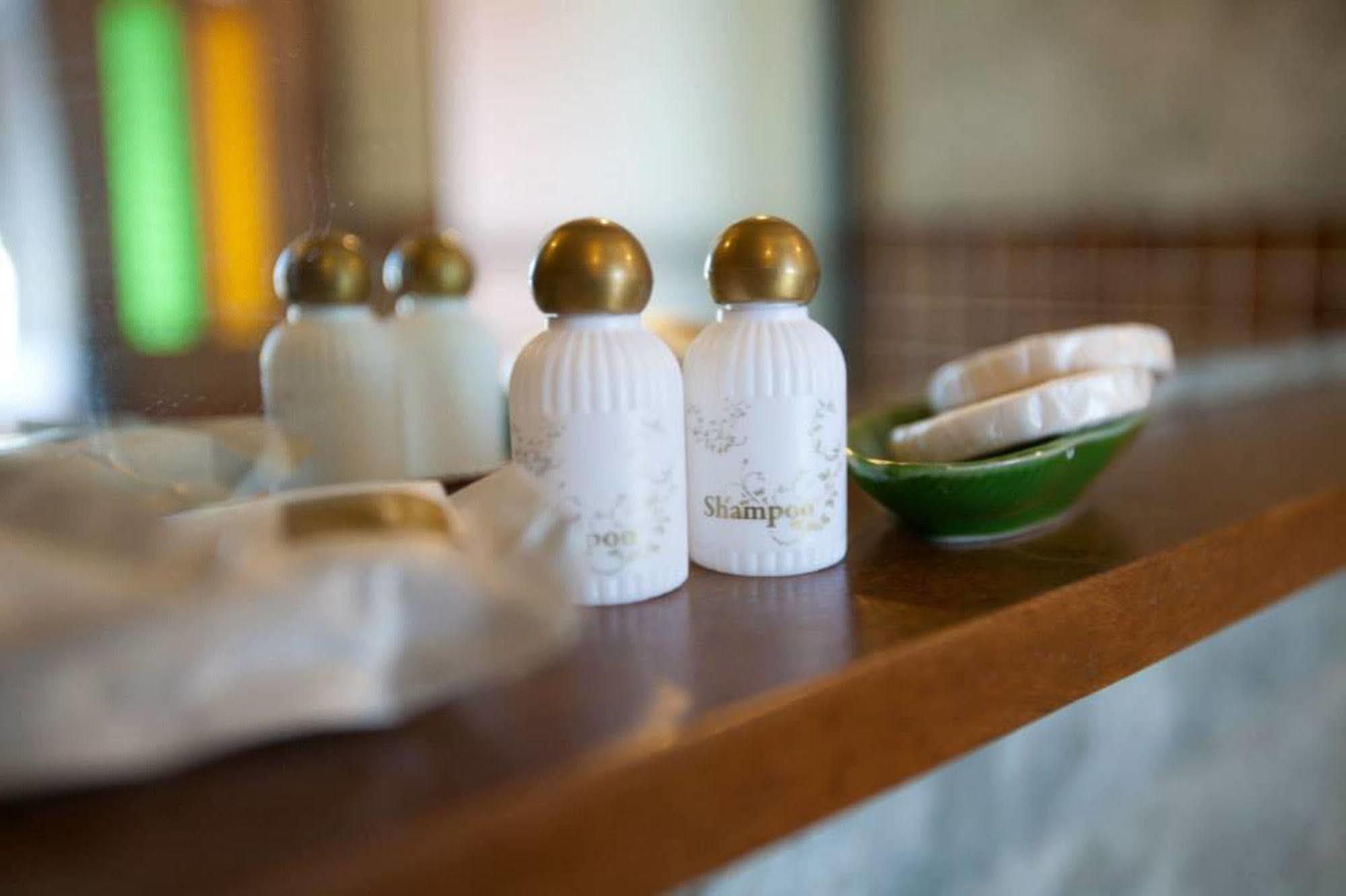 Oyo 233 Sunshine House Hotel Chiang Mai Luaran gambar