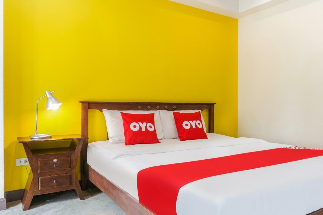 Oyo 233 Sunshine House Hotel Chiang Mai Luaran gambar