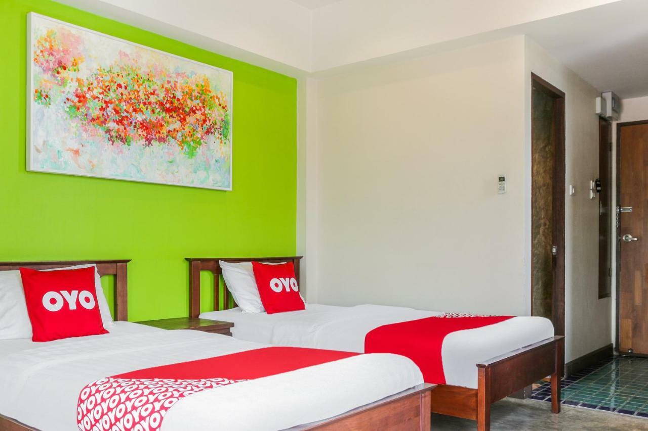 Oyo 233 Sunshine House Hotel Chiang Mai Luaran gambar