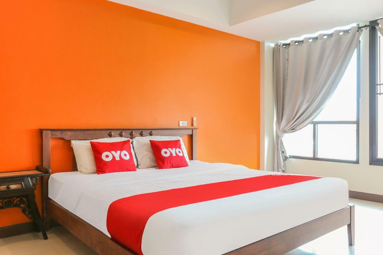 Oyo 233 Sunshine House Hotel Chiang Mai Luaran gambar
