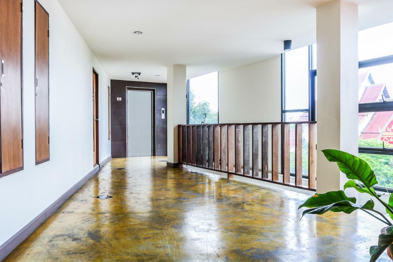 Oyo 233 Sunshine House Hotel Chiang Mai Luaran gambar